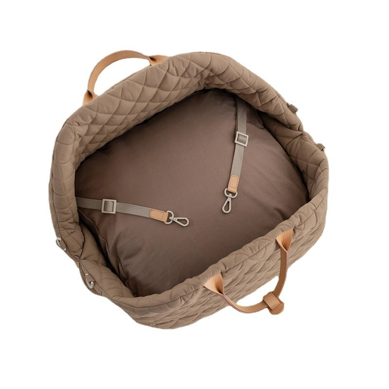 Cama portátil tipo bolsa para perro y gato